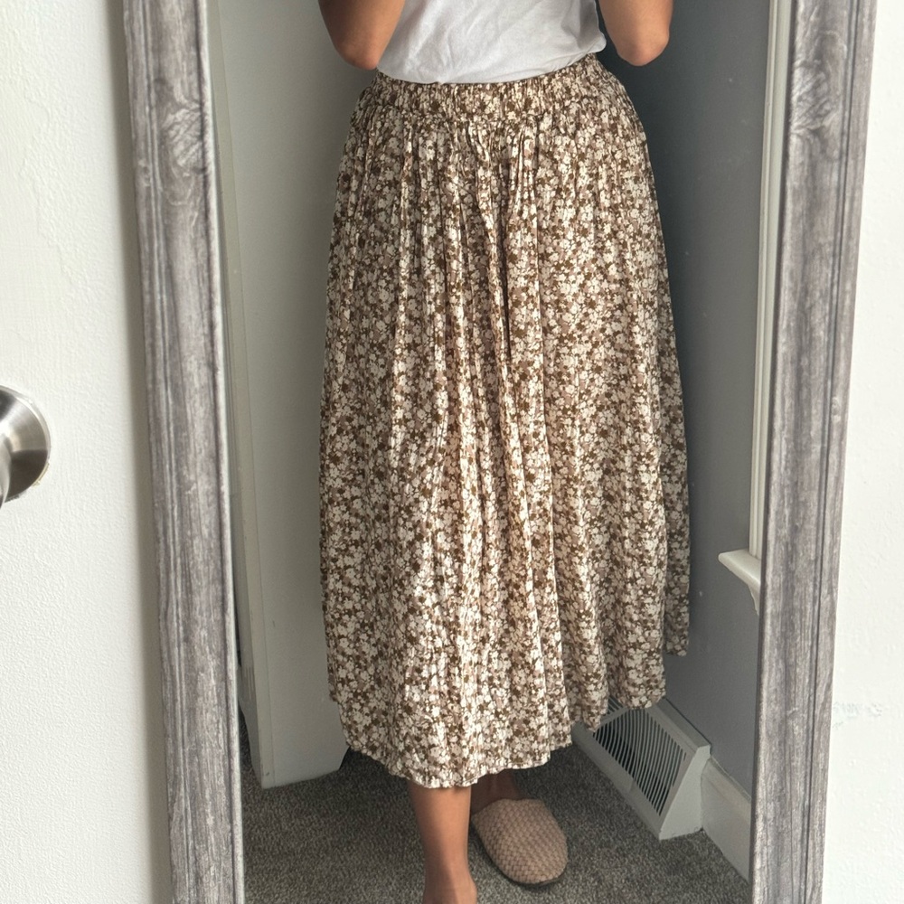 Floral maxi skirt